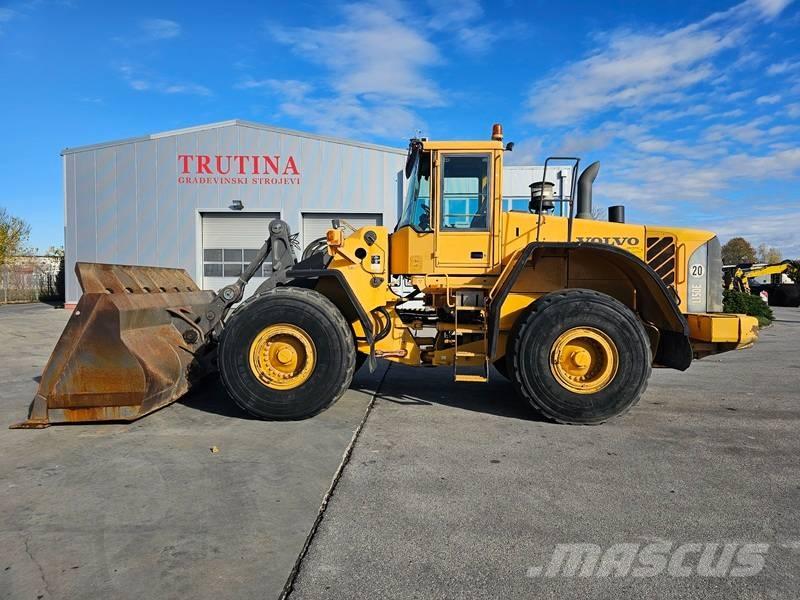 Volvo L 150 E Naudoti ratiniai krautuvai