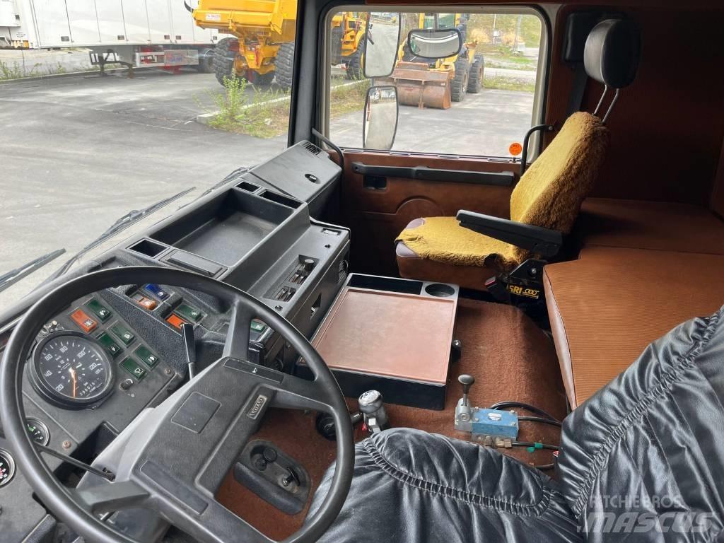Volvo F 12    Lav km Naudoti vilkikai