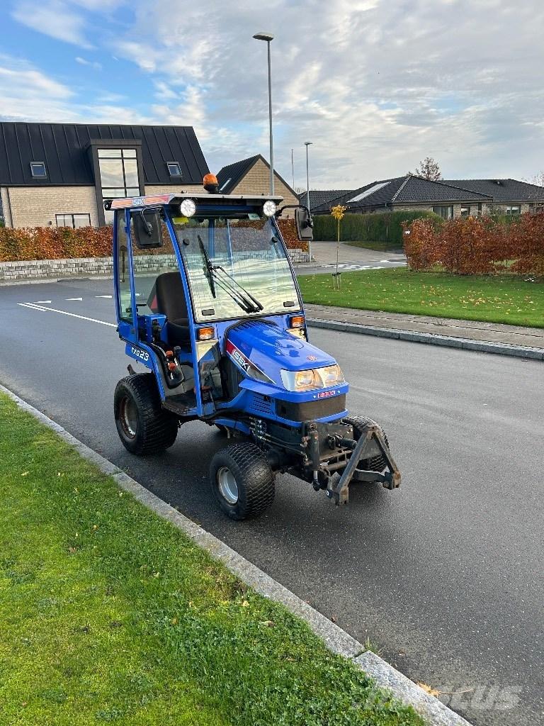 Iseki TXG 23 Naudoti kompaktiški traktoriai