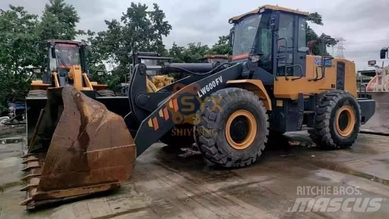 XCMG LW 600 FV Naudoti ratiniai krautuvai