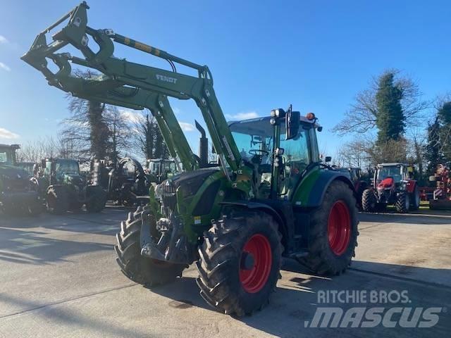 Fendt 516 Vario Traktoriai