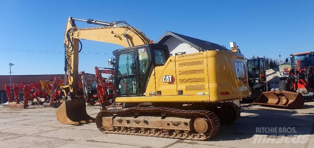 CAT 320 Vikšriniai ekskavatoriai