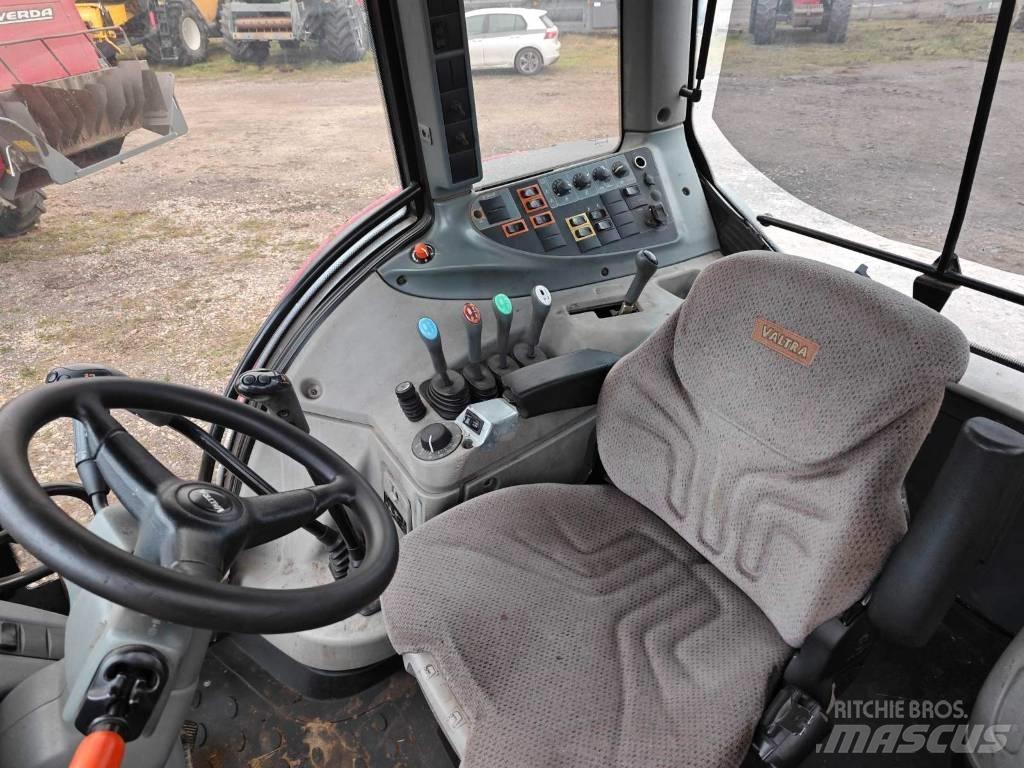 Valtra T 193 Traktoriai