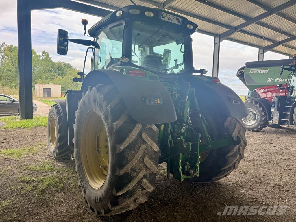 John Deere 6175R Traktoriai