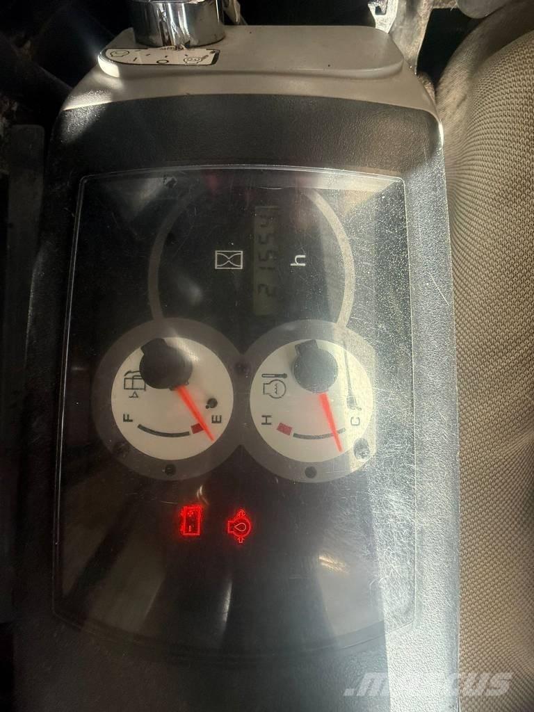 Komatsu PC 27 Mini ekskavatoriai < 7 t