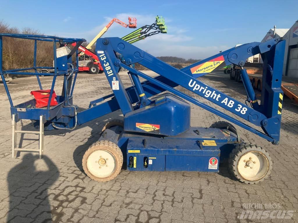 UpRight AB38N Alkūniniai keltuvai