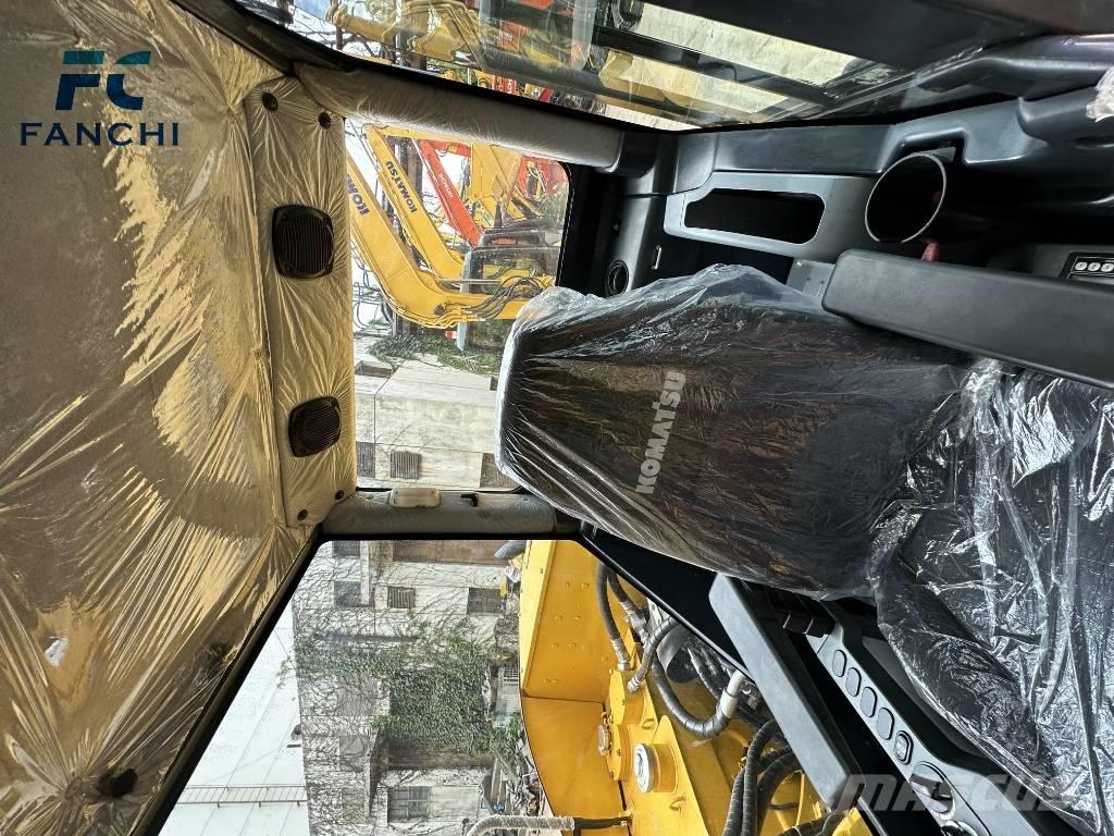 Komatsu PC 70 Vikšriniai ekskavatoriai