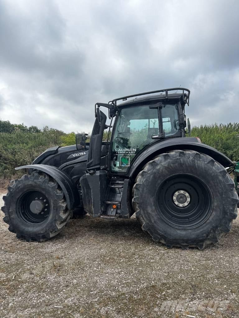 Valtra T 235 Direct Traktoriai