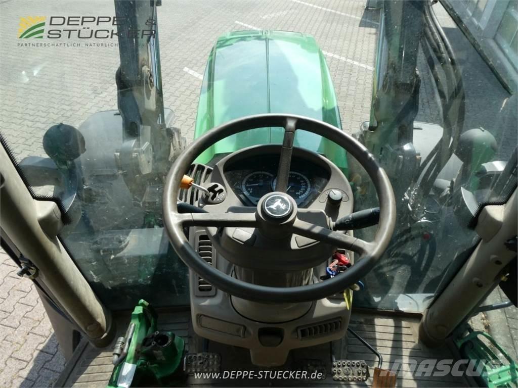 John Deere 6150R Traktoriai