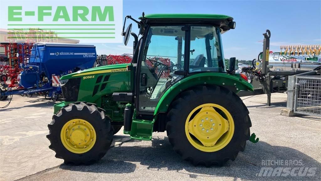 John Deere 5058E Traktoriai