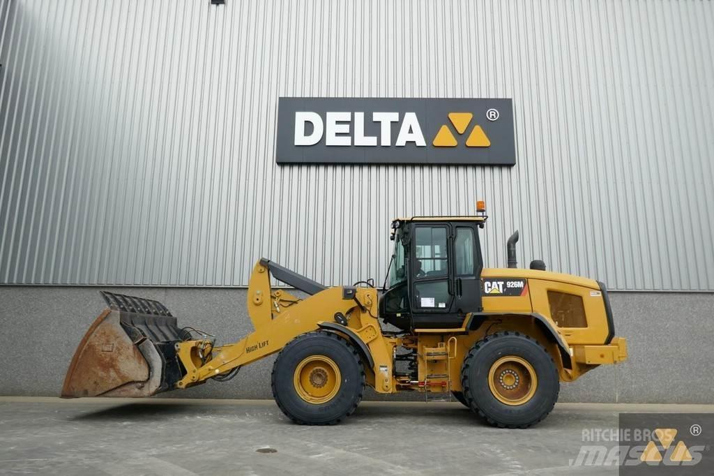 CAT 926M Naudoti ratiniai krautuvai