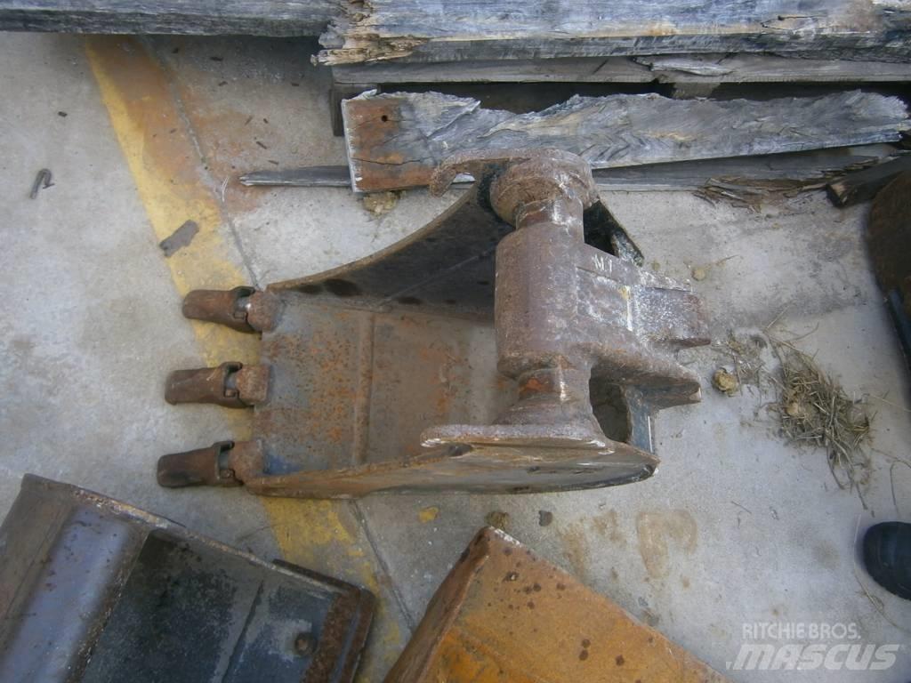 Komatsu PC26MR-3 Mini ekskavatoriai < 7 t