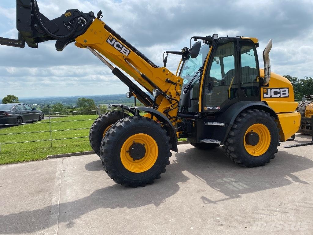 JCB TM 320 S Teleskopiniai krautuvai žemės ūkiui