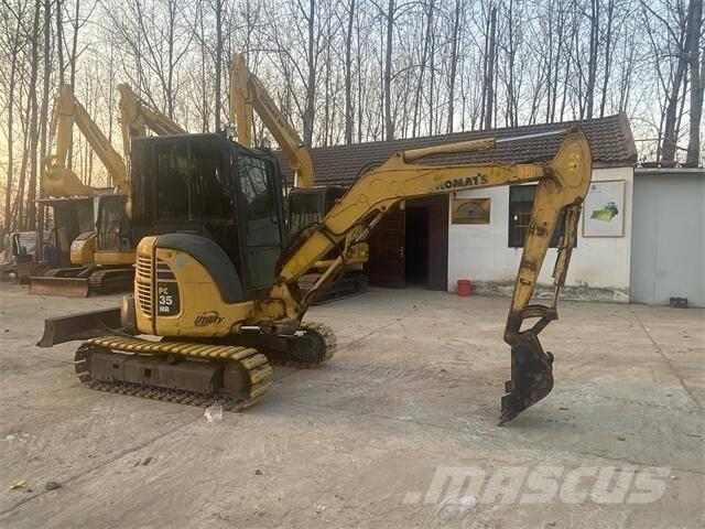 Komatsu PC35MR-2 Vikšriniai ekskavatoriai
