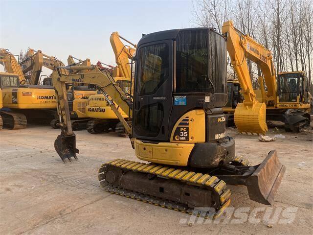 Komatsu PC35MR-2 Vikšriniai ekskavatoriai