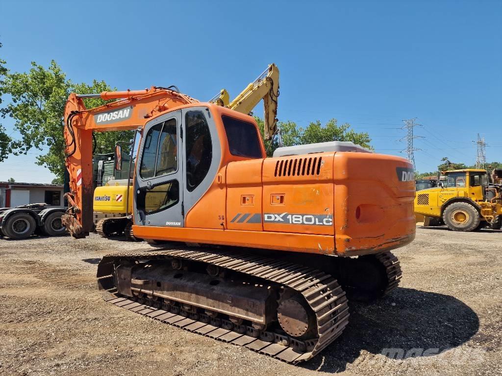 Doosan DX 180 LC Vikšriniai ekskavatoriai