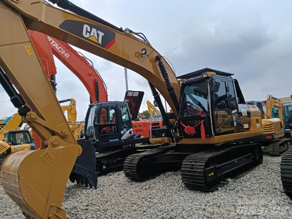 CAT 320D2 Vidutinės galios ekskavatoriai 7-12 t