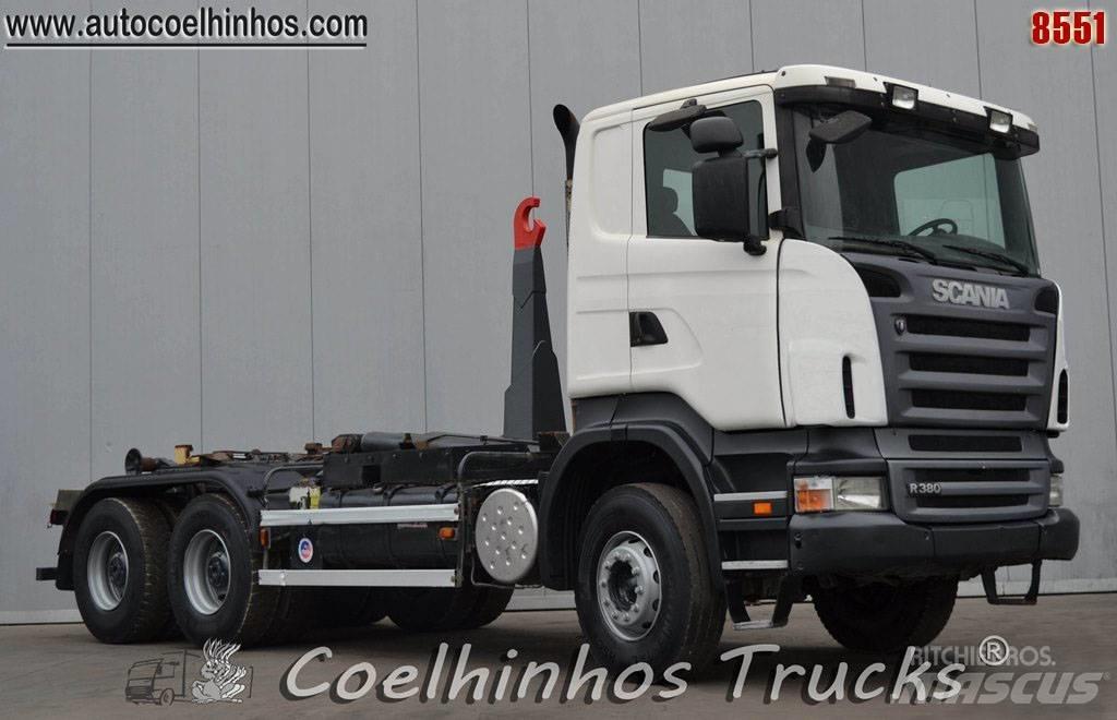 Scania R 380 Konteinerių nuožulnaus pakėlimo ant platformos krautuvai