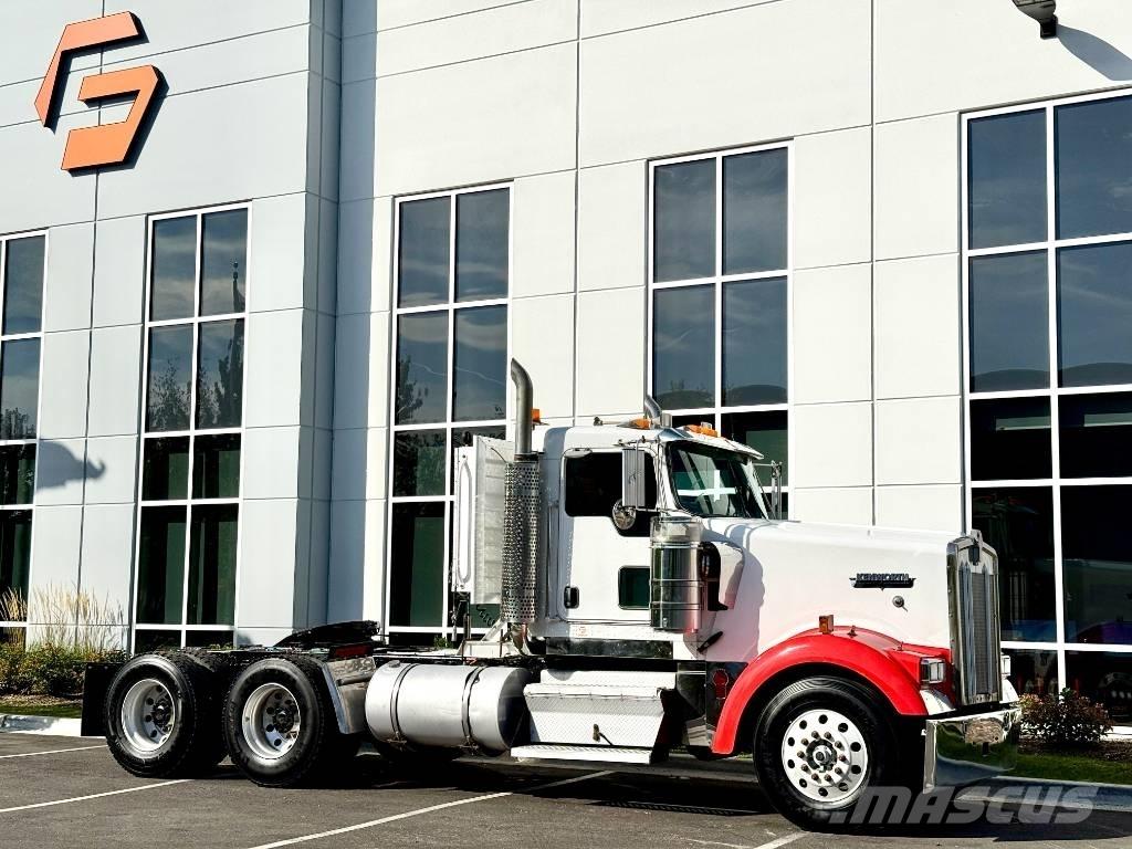 Kenworth W 900 Naudoti vilkikai