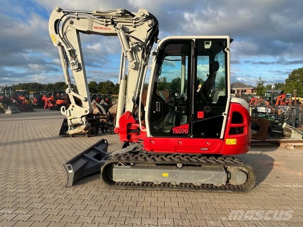 Takeuchi TB 370 V4 Vidutinės galios ekskavatoriai 7-12 t