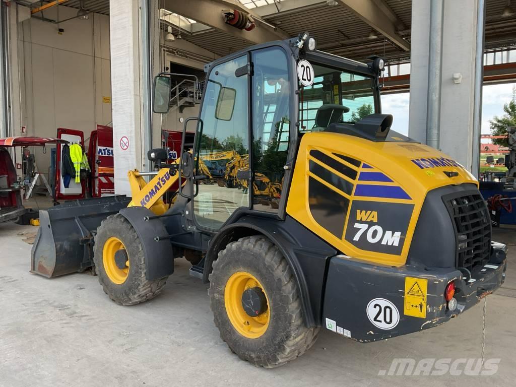 Komatsu WA 70 M-8 Mini krautuvai