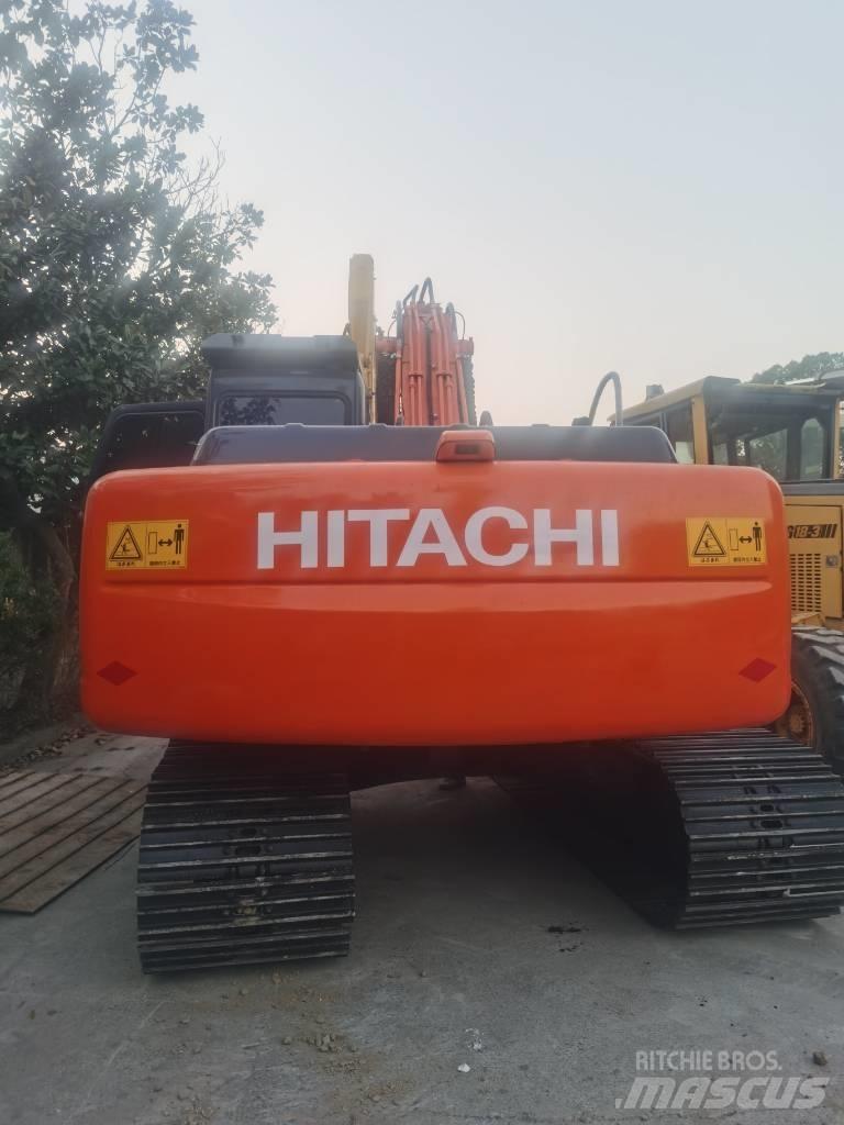 Hitachi ZX 200 Vikšriniai ekskavatoriai
