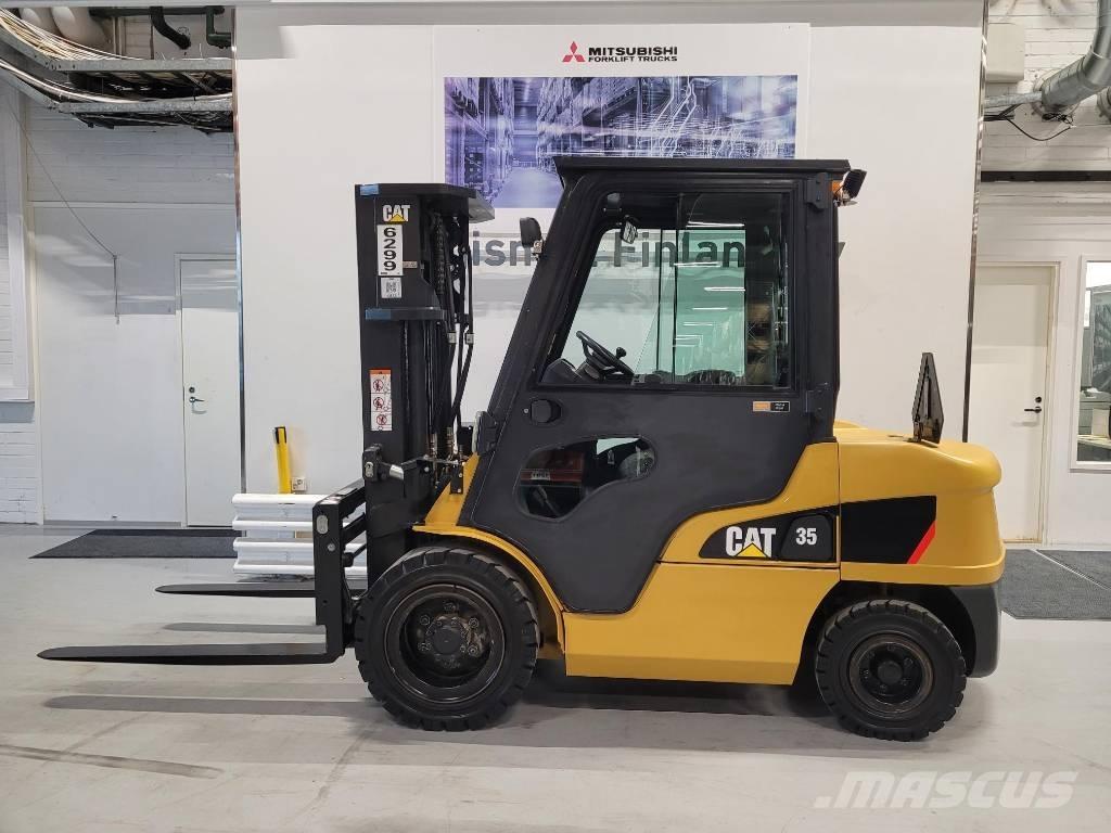 CAT DP 35 N Dyzeliniai krautuvai