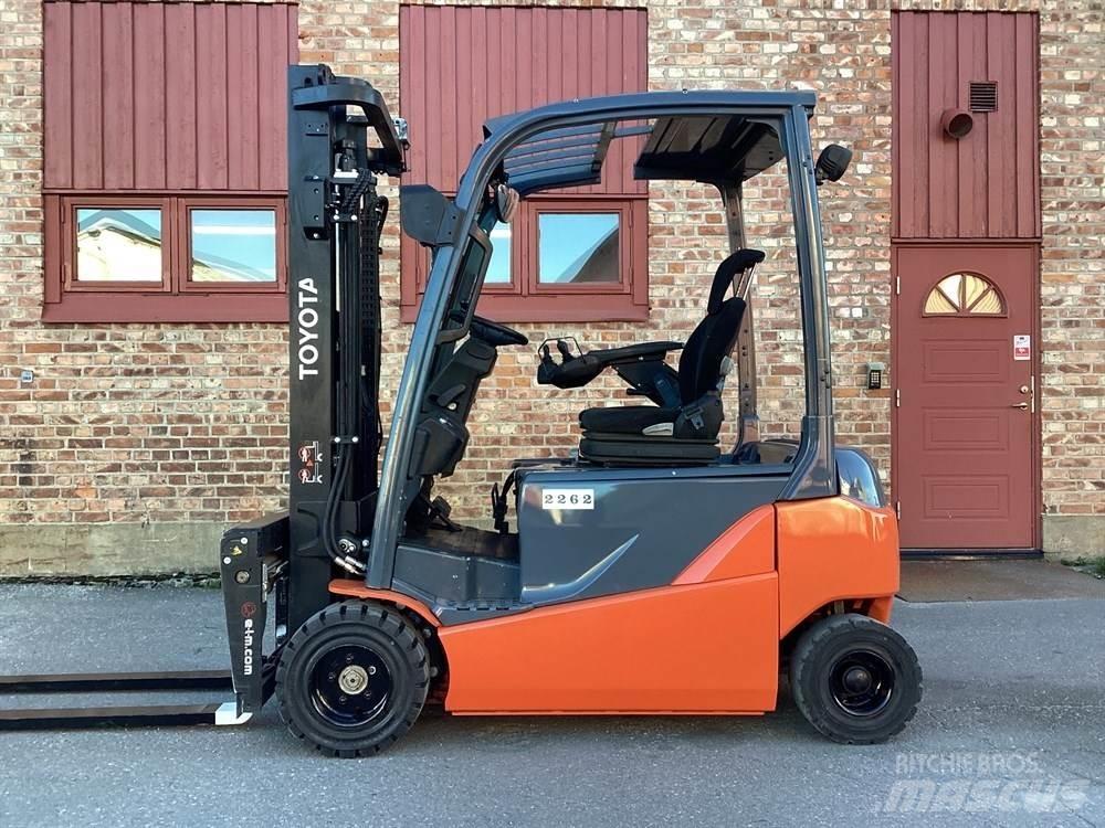 Toyota 8FBM20T Elektriniai šakiniai krautuvai