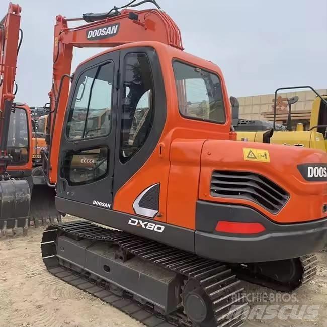 Doosan DX 80 Vidutinės galios ekskavatoriai 7-12 t