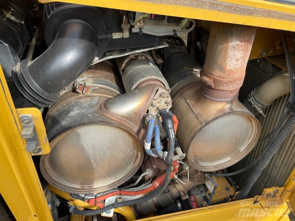 CAT D 6 T LGP EPA Vikšriniai buldozeriai