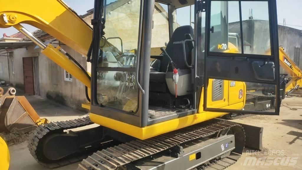 Komatsu PC 70 Vikšriniai ekskavatoriai