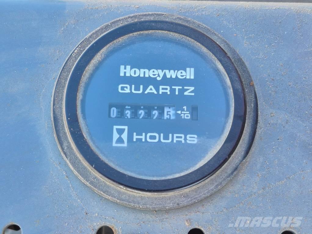 SkyJack SJ 4632 Žirkliniai keltuvai