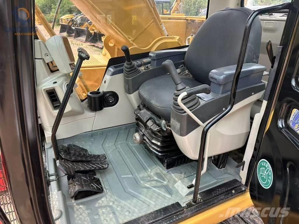 CAT 325 CL Vikšriniai ekskavatoriai