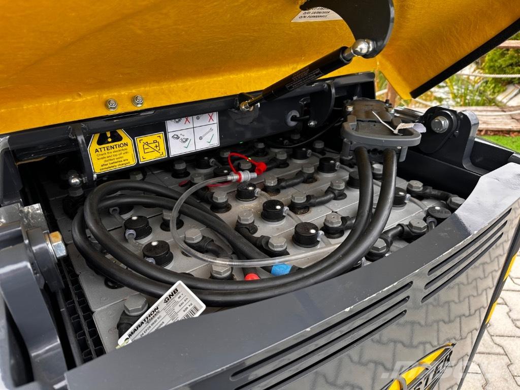 Aisle-Master 15SHE Elektriniai šakiniai krautuvai