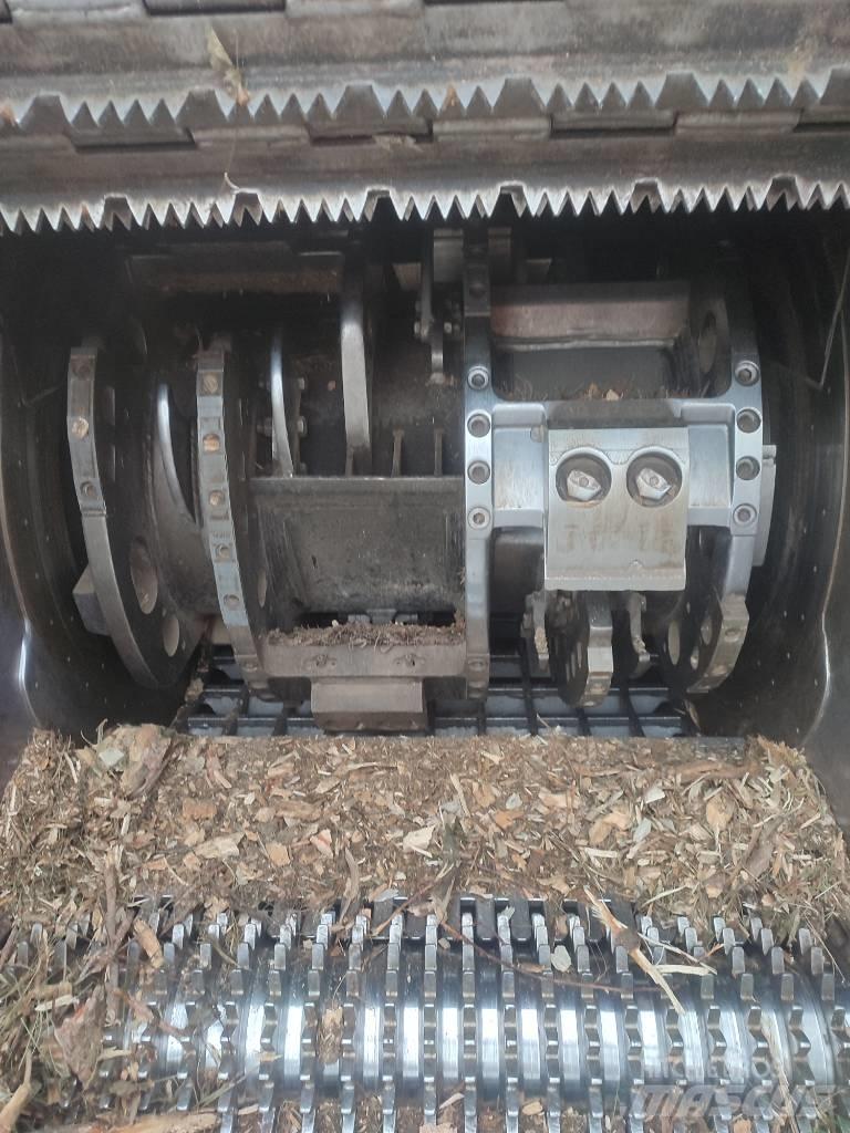Albach Diamant 2000 Medienos smulkintuvai