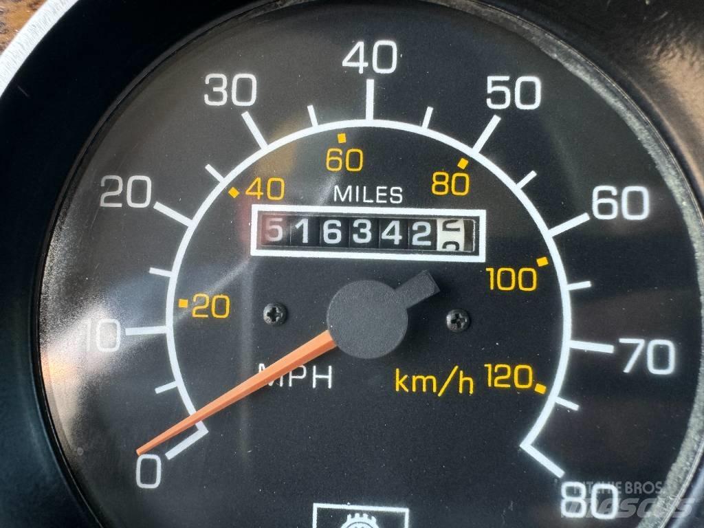 Kenworth T 800 Savivarčiai su kabeliniu keltuvu