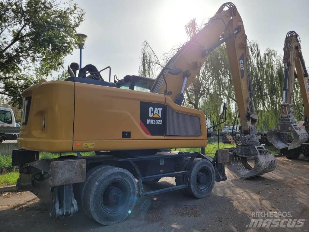 CAT mh3022 Ratiniai ekskavatoriai