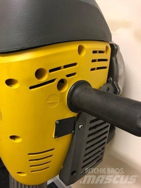 Wacker Neuson BH55rw Hidrauliniai kūjai / Trupintuvai