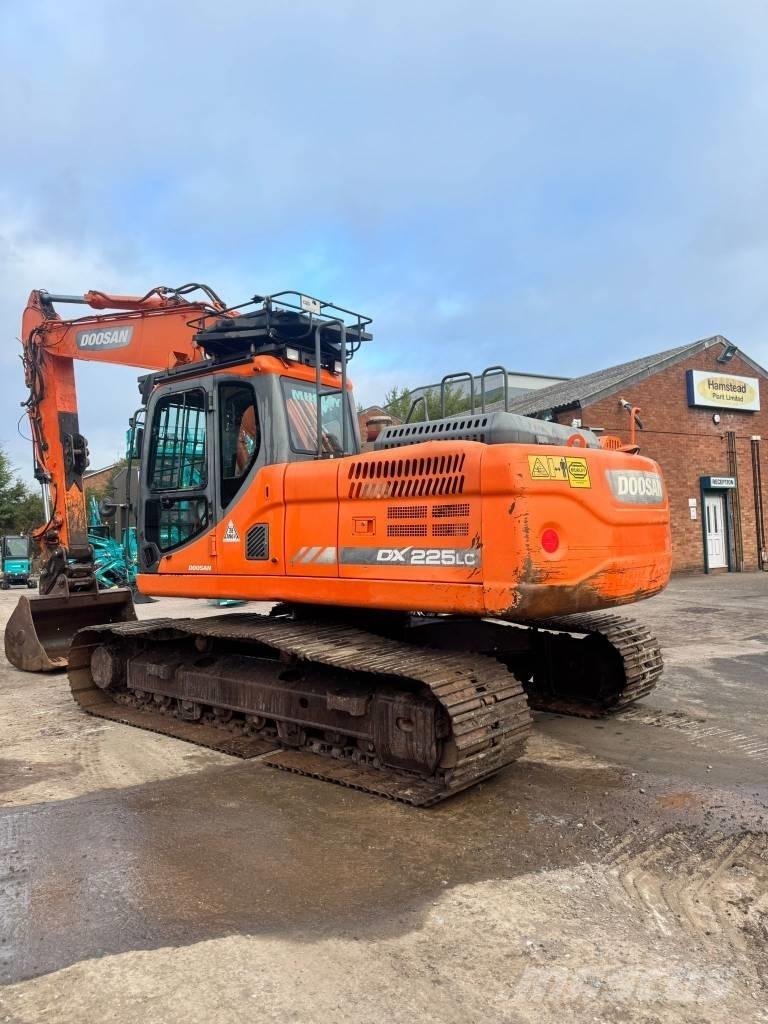 Doosan DX 225 LC Vikšriniai ekskavatoriai