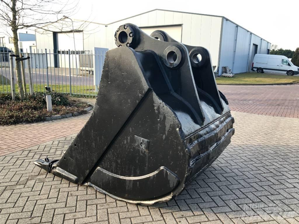 CAT 385 390 bucket Kaušai