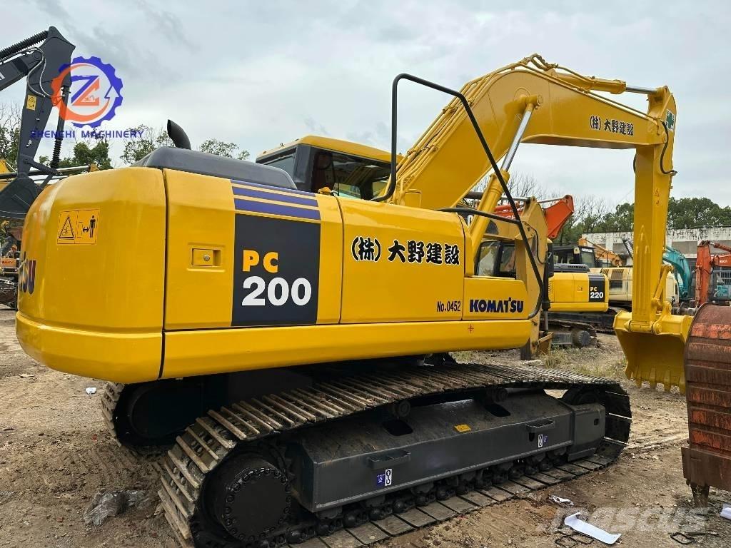 Komatsu PC 200-7 Vikšriniai ekskavatoriai