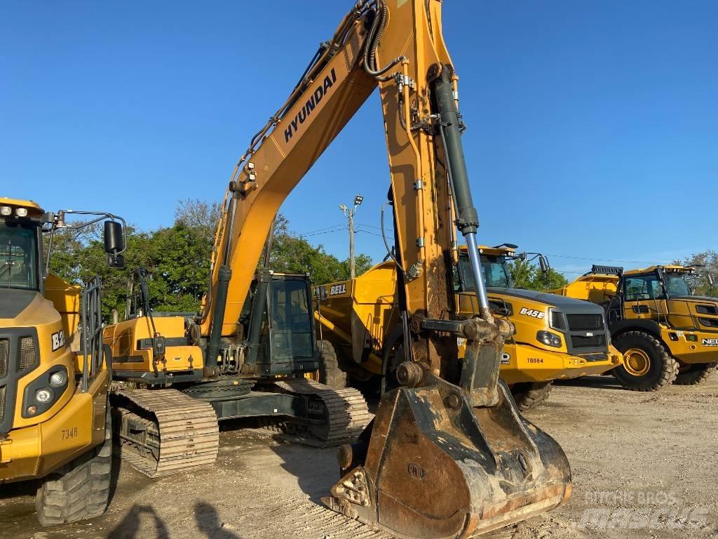 Hyundai HX330L Vikšriniai ekskavatoriai