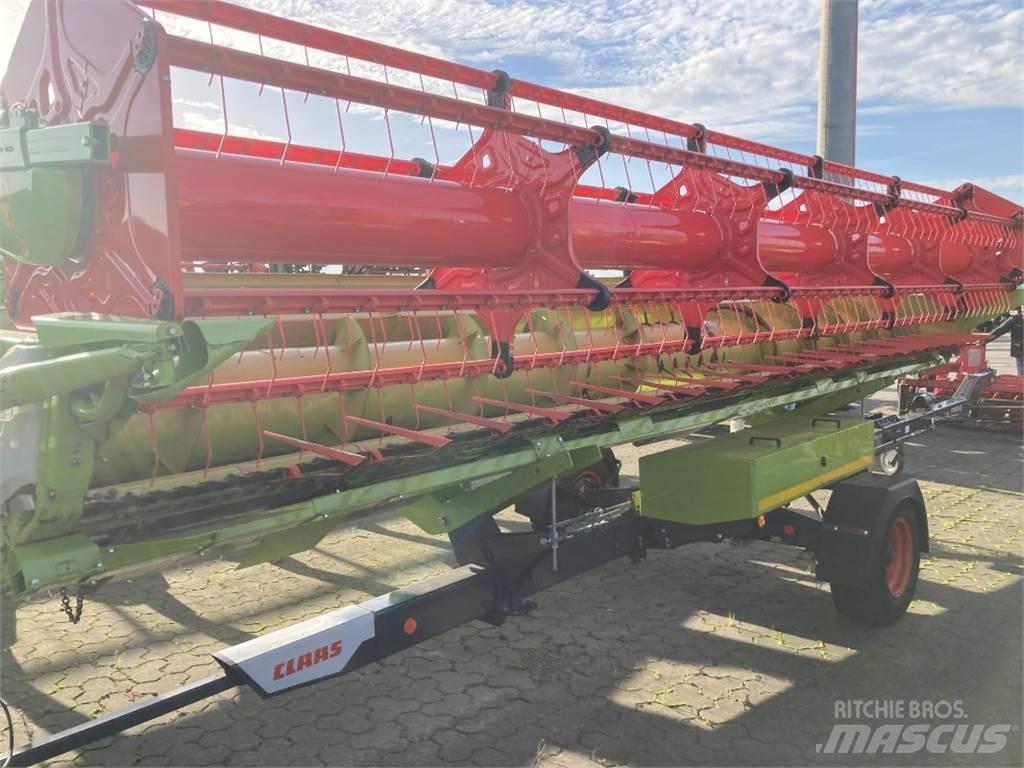 CLAAS Trion 730 Derliaus nuėmimo kombainai