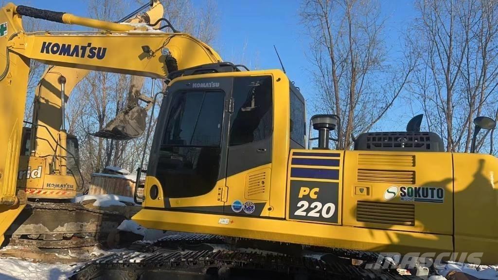 Komatsu PC 220-8 Vikšriniai ekskavatoriai