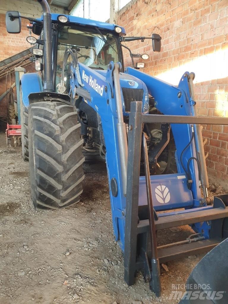 New Holland T 6.175 Traktoriai