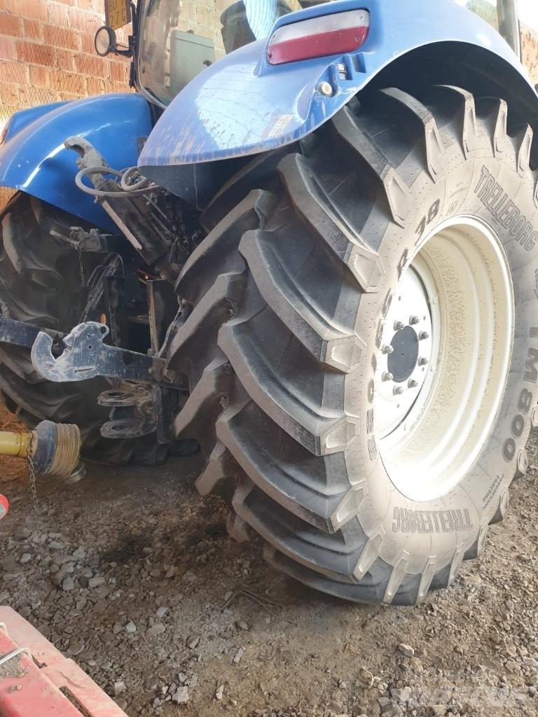 New Holland T 6.175 Traktoriai