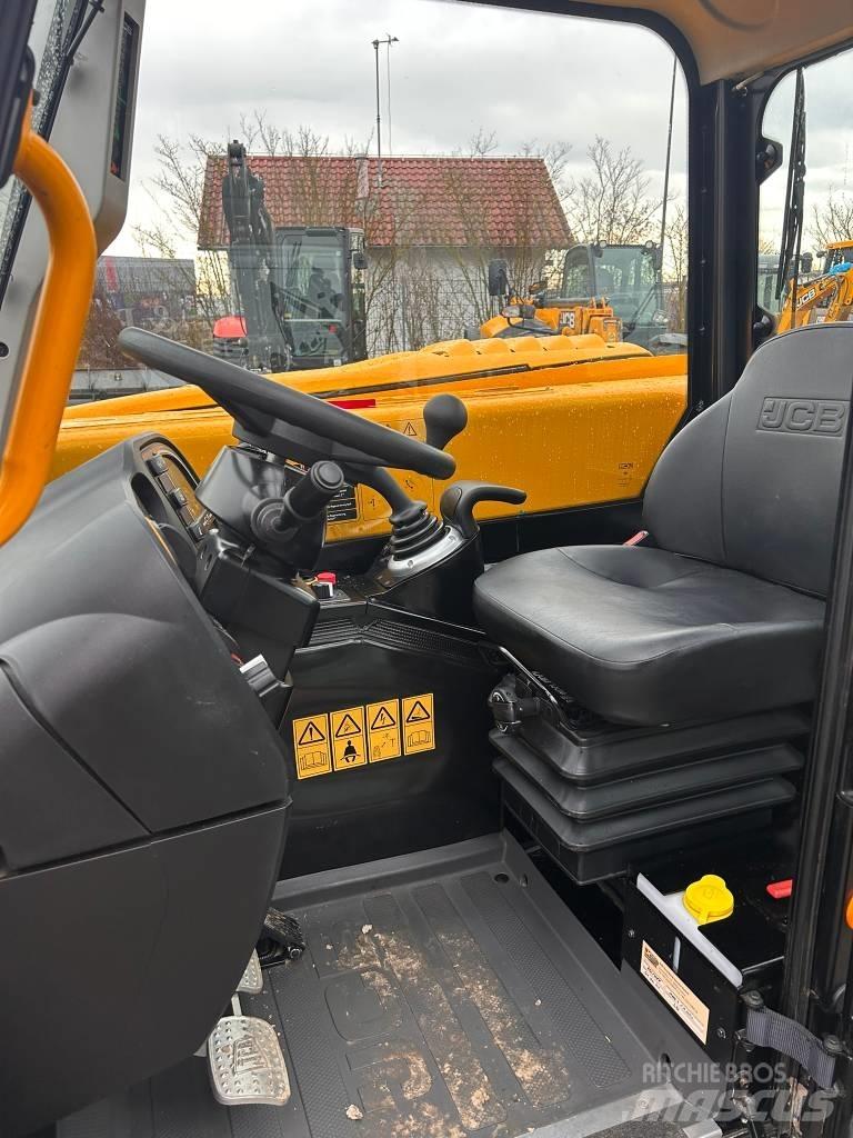 JCB 525-60 Hi-Viz Teleskopiniai krautuvai