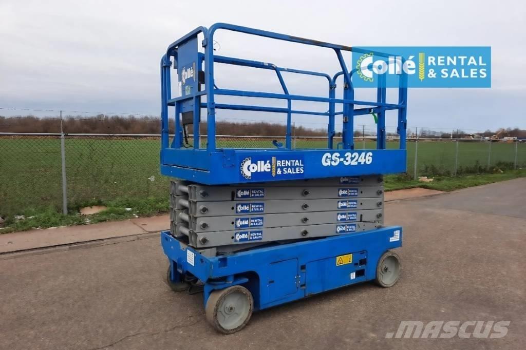 Genie GS-3246 | 2013 Žirkliniai keltuvai