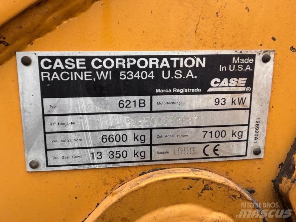CASE 621B Naudoti ratiniai krautuvai