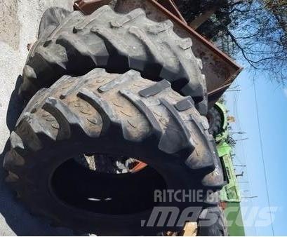  Pneus 480/70R30 Padangos, ratai ir ratlankiai